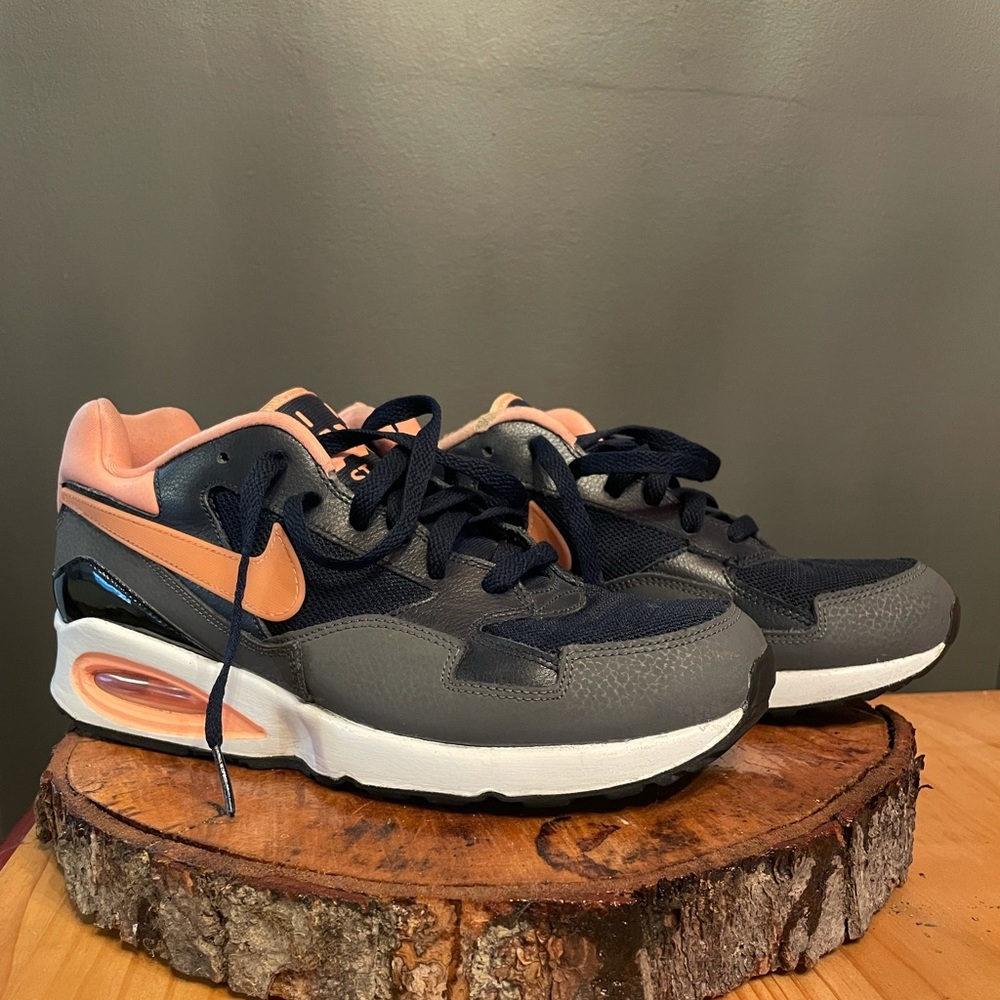 Nike Air Max ST. Grey, pink and navy